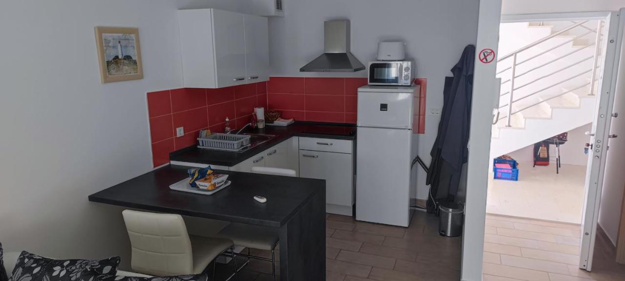 Apartments Rtina Benici ภายนอก รูปภาพ